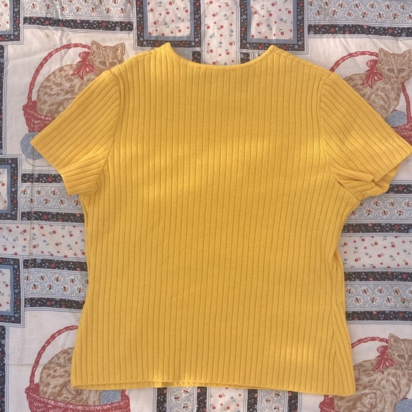 Vintage St. John yellow ribbed shirt - Picture 4 of 7